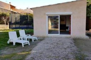 Maison de 2 chambres avec jardin clos et wifi a Martigues a 1 km de la plage